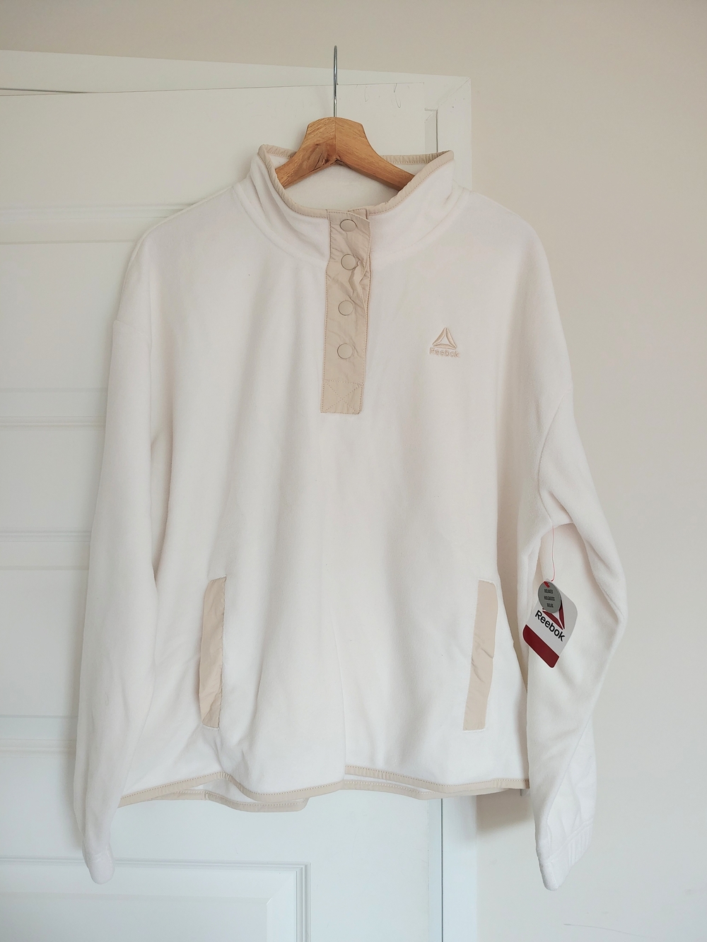 Reebok Women's Fleece Snap-Panel Pullover with Beige Accents